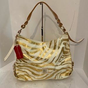 COPY - NWT dooney and Bourke bag